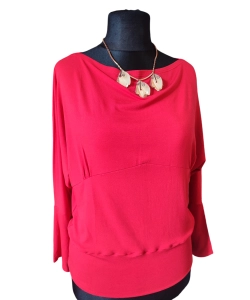 Czerwona bluzka kimono z ozdobnym marszczeniem i ściągaczami